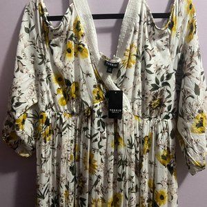 Plus size Floral long sleeve Torrid dress 1x